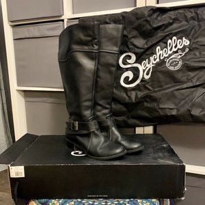 Seychelles Safari Boot - Black Leather - Size 8